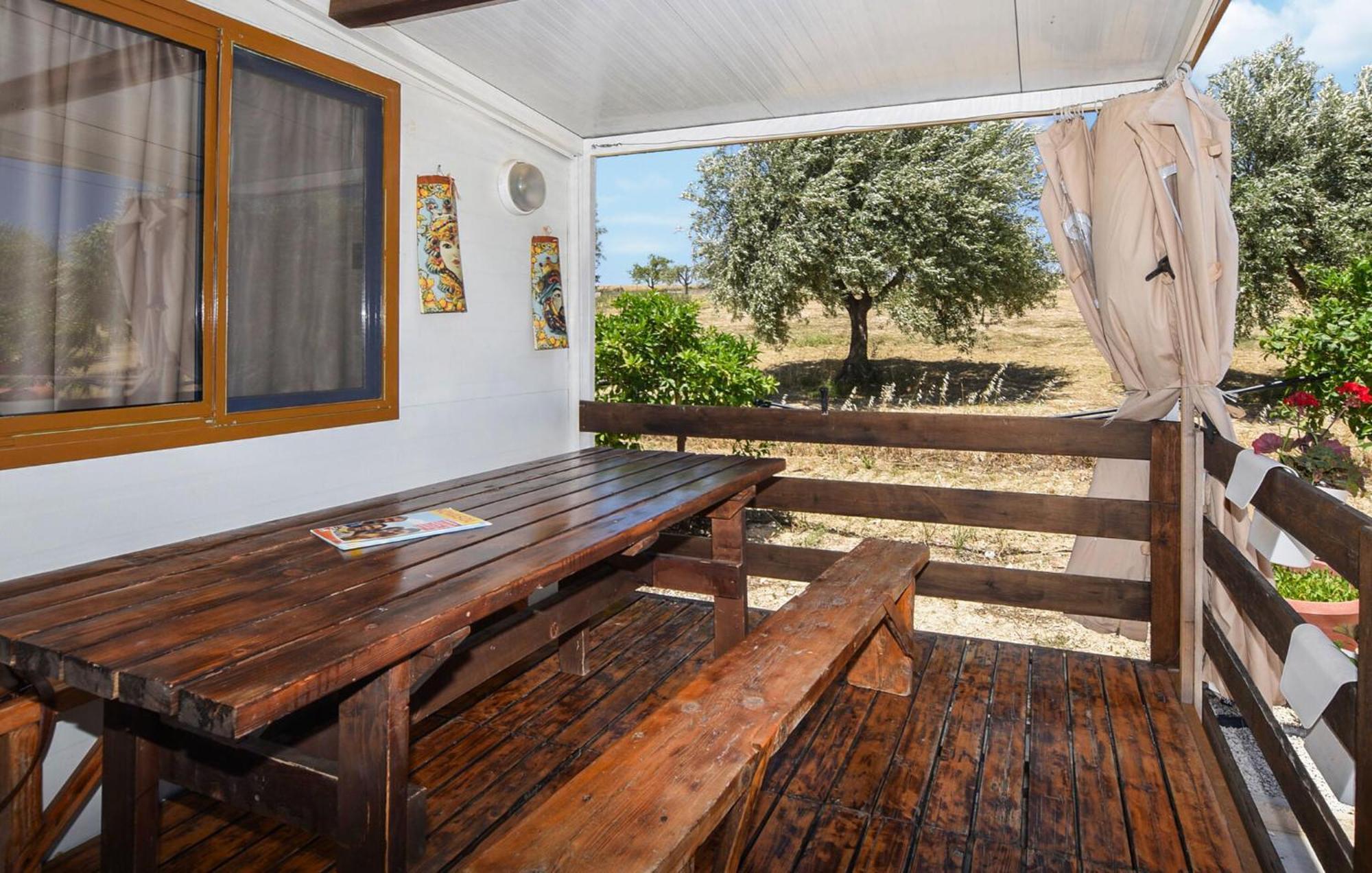 2 Bedroom Lovely Home In Noto Exterior foto