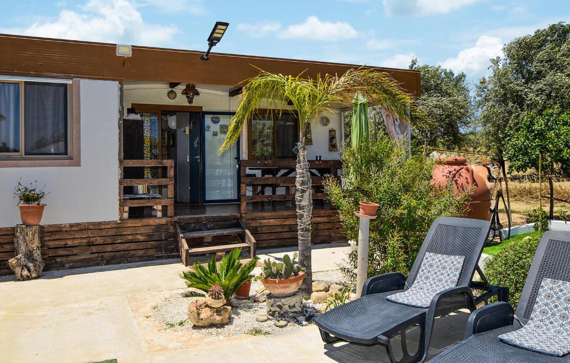 2 Bedroom Lovely Home In Noto Exterior foto