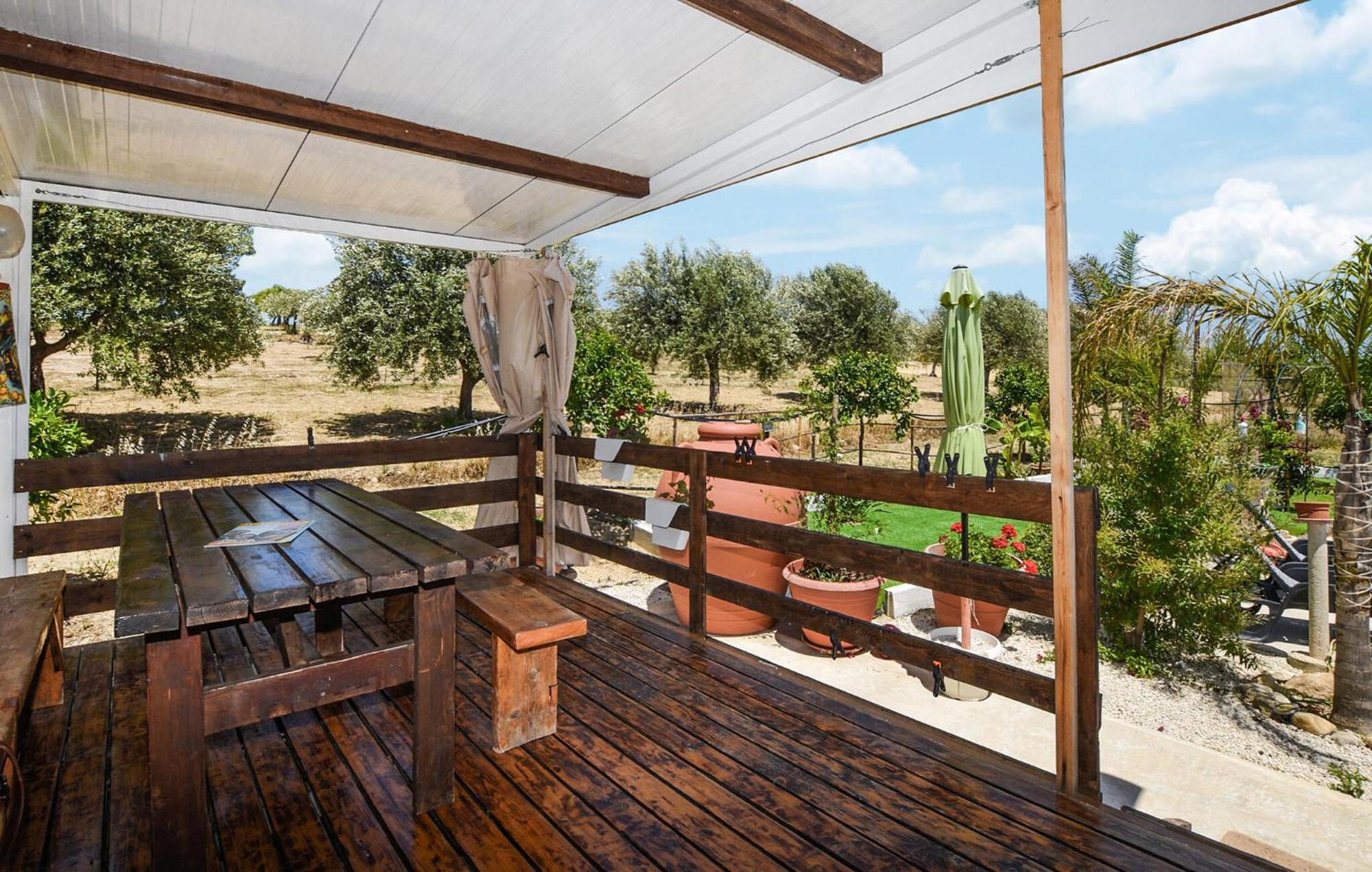 2 Bedroom Lovely Home In Noto Exterior foto